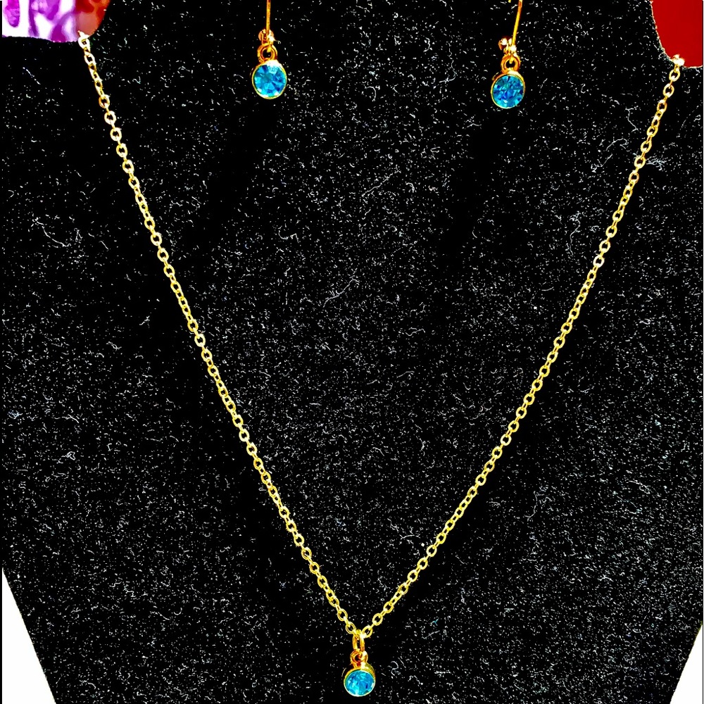 Light Blue Rhinestone Necklace and Earrings Set